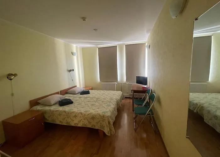 Airport Pensjonat 3*